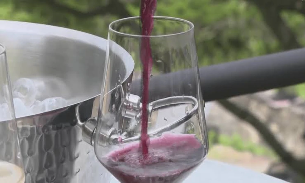 The Weeknight Wind-Down: Swapping Wine for a THC Drink